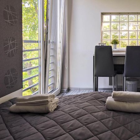 Park Apartament Rzeszow Luaran gambar