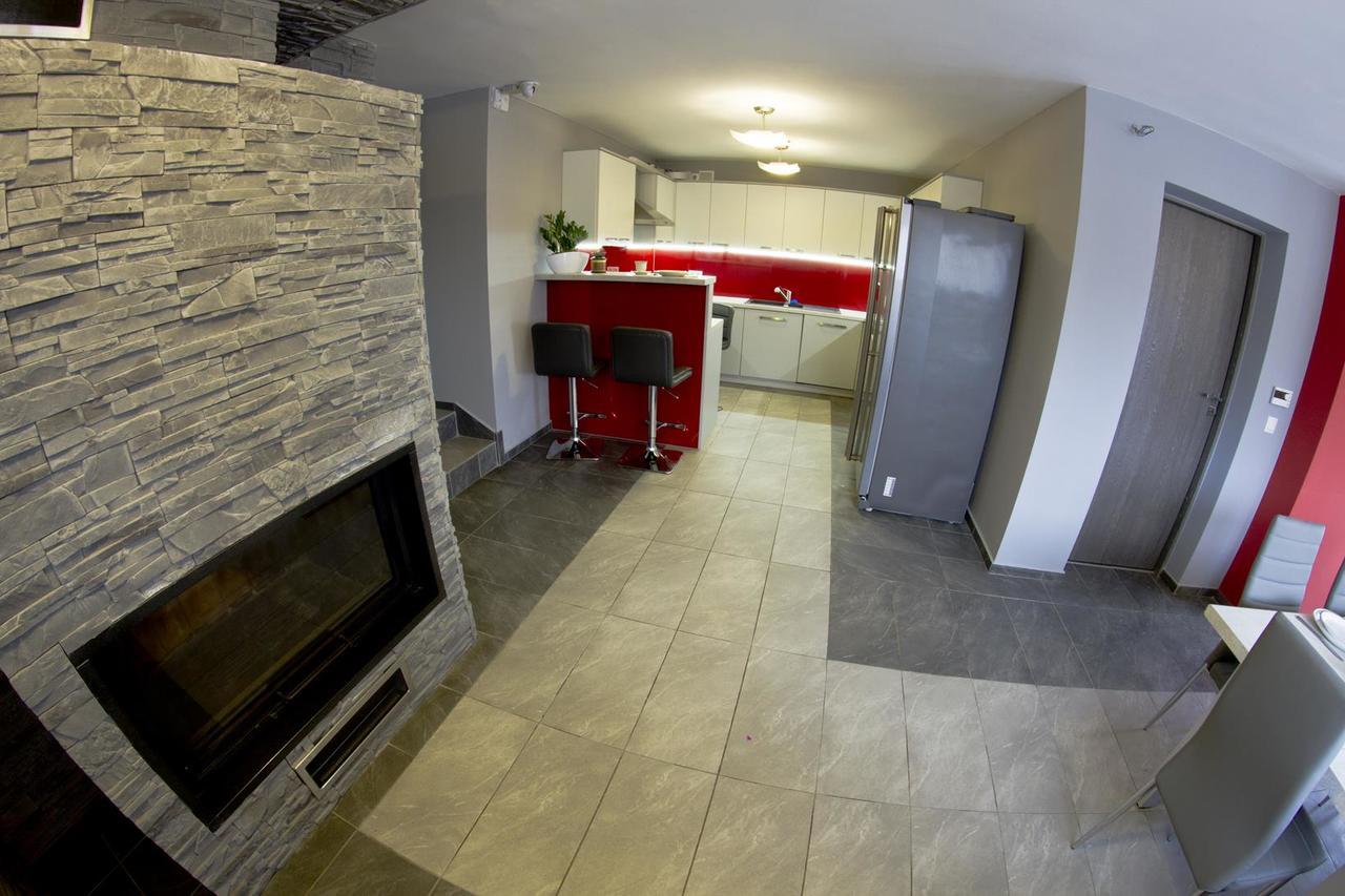 Park Apartament Rzeszow Luaran gambar