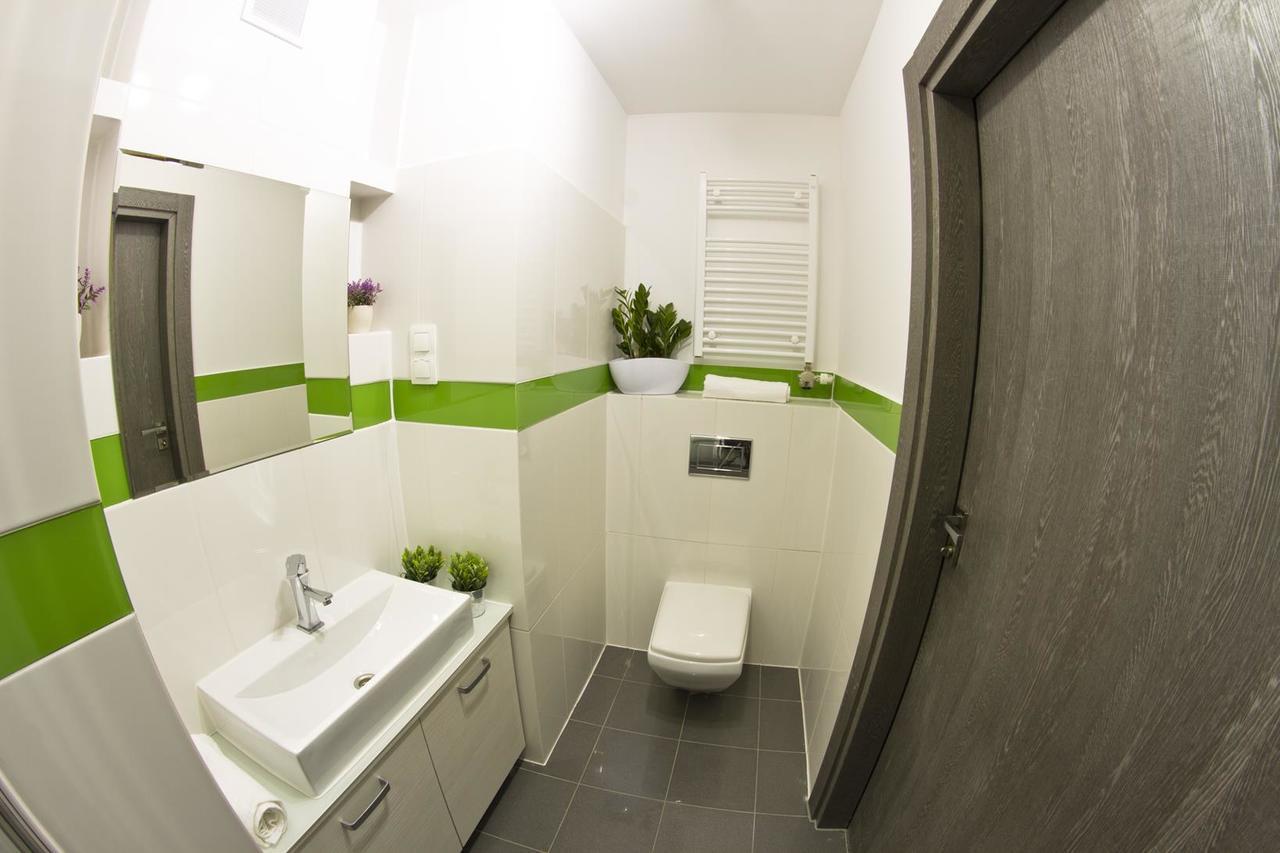 Park Apartament Rzeszow Luaran gambar