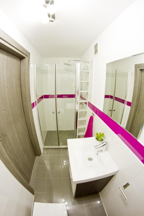Park Apartament Rzeszow Luaran gambar
