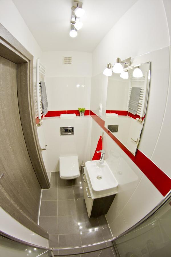 Park Apartament Rzeszow Luaran gambar