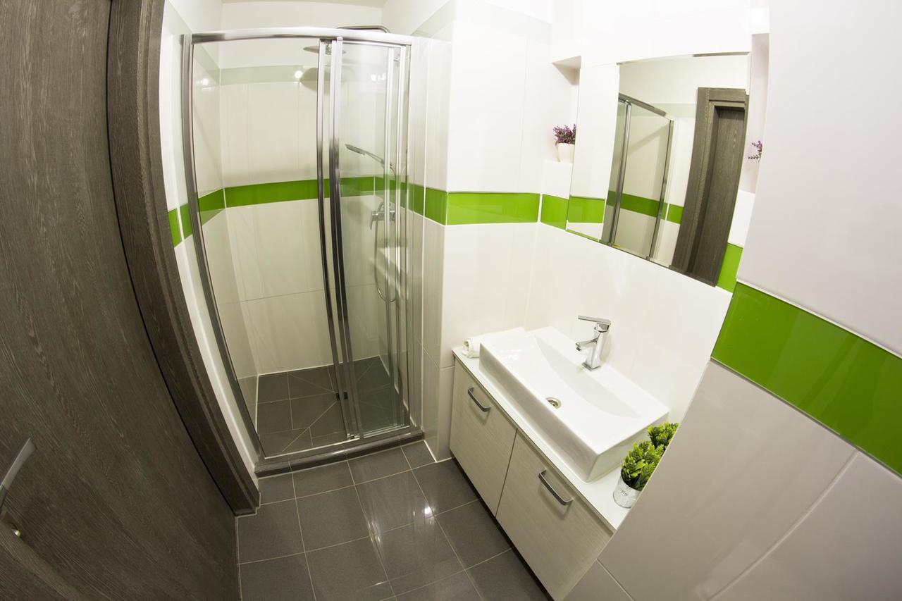 Park Apartament Rzeszow Luaran gambar