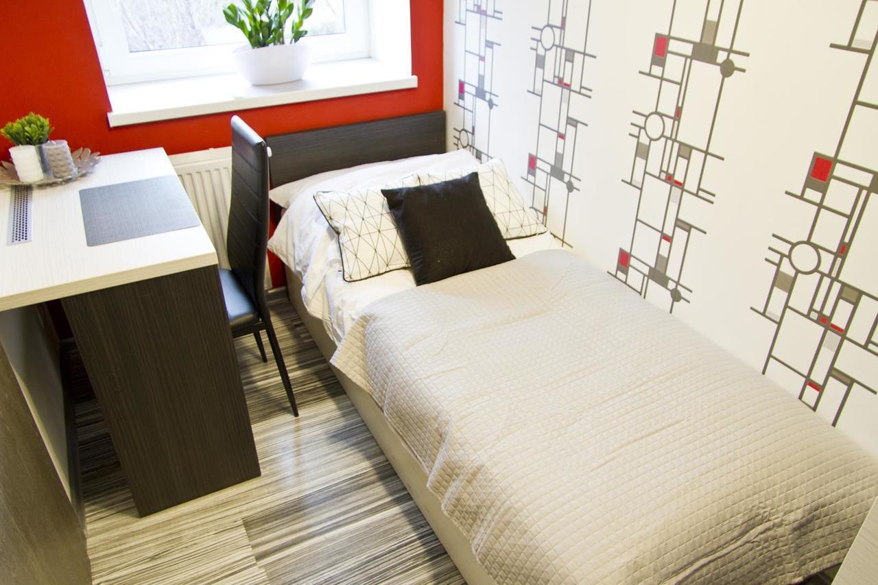 Park Apartament Rzeszow Luaran gambar